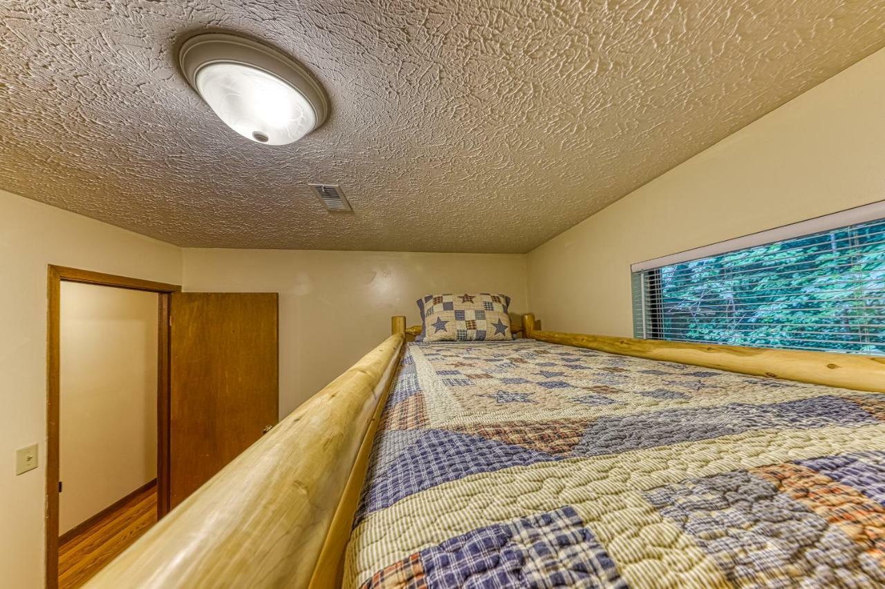 Smoky Bear Hideout Villa Sevierville Exterior photo