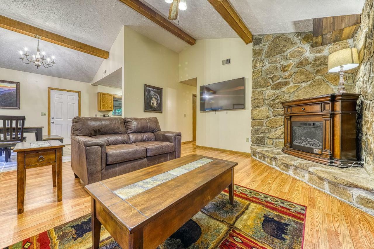 Smoky Bear Hideout Villa Sevierville Exterior photo