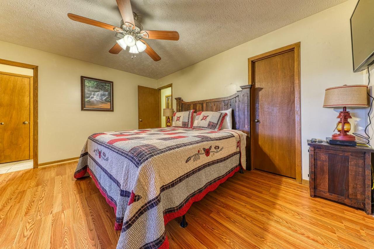 Smoky Bear Hideout Villa Sevierville Exterior photo